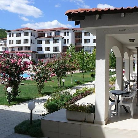 Harmony Hills Poseidon Apartamento Rogachevo Exterior foto