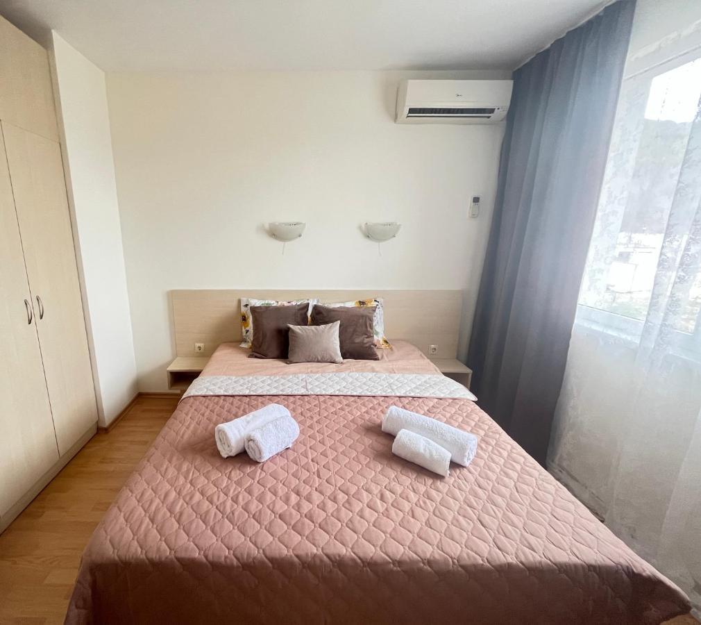 Harmony Hills Poseidon Apartamento Rogachevo Exterior foto