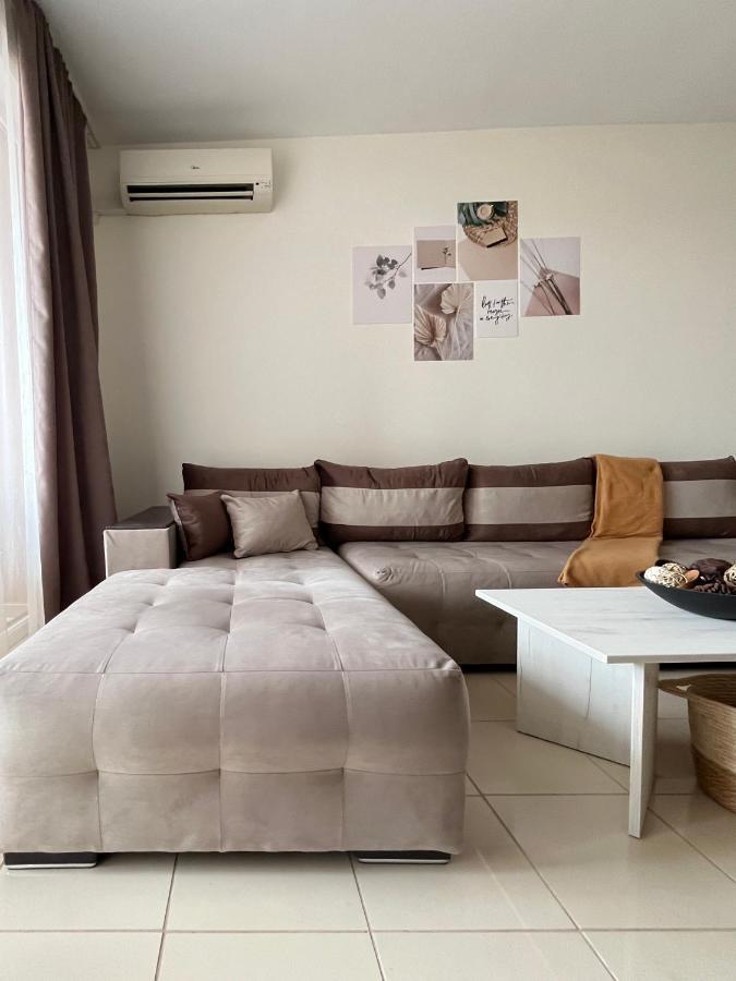 Harmony Hills Poseidon Apartamento Rogachevo Exterior foto
