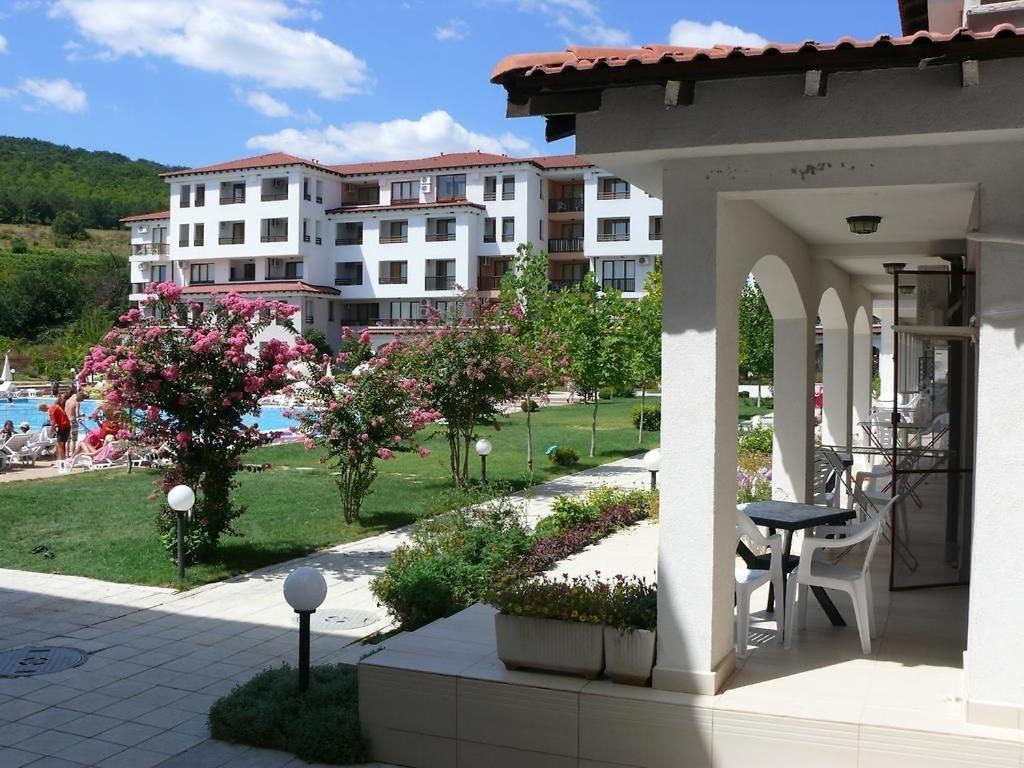 Harmony Hills Poseidon Apartamento Rogachevo Exterior foto
